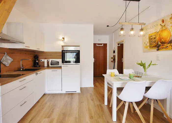 Appartement Happynest*** Mit Hallenbad